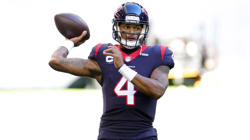 220321041638-02-deshaun-watson-texans-01032021